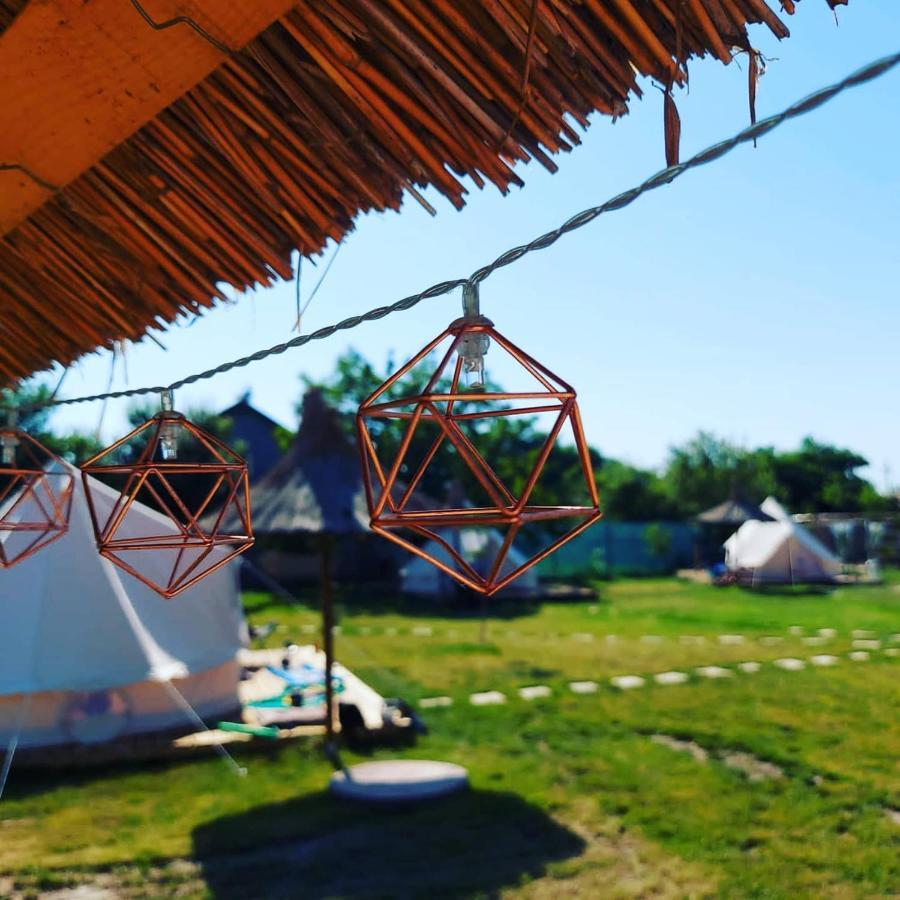 Luna Glamping Tuzla Exteriör bild